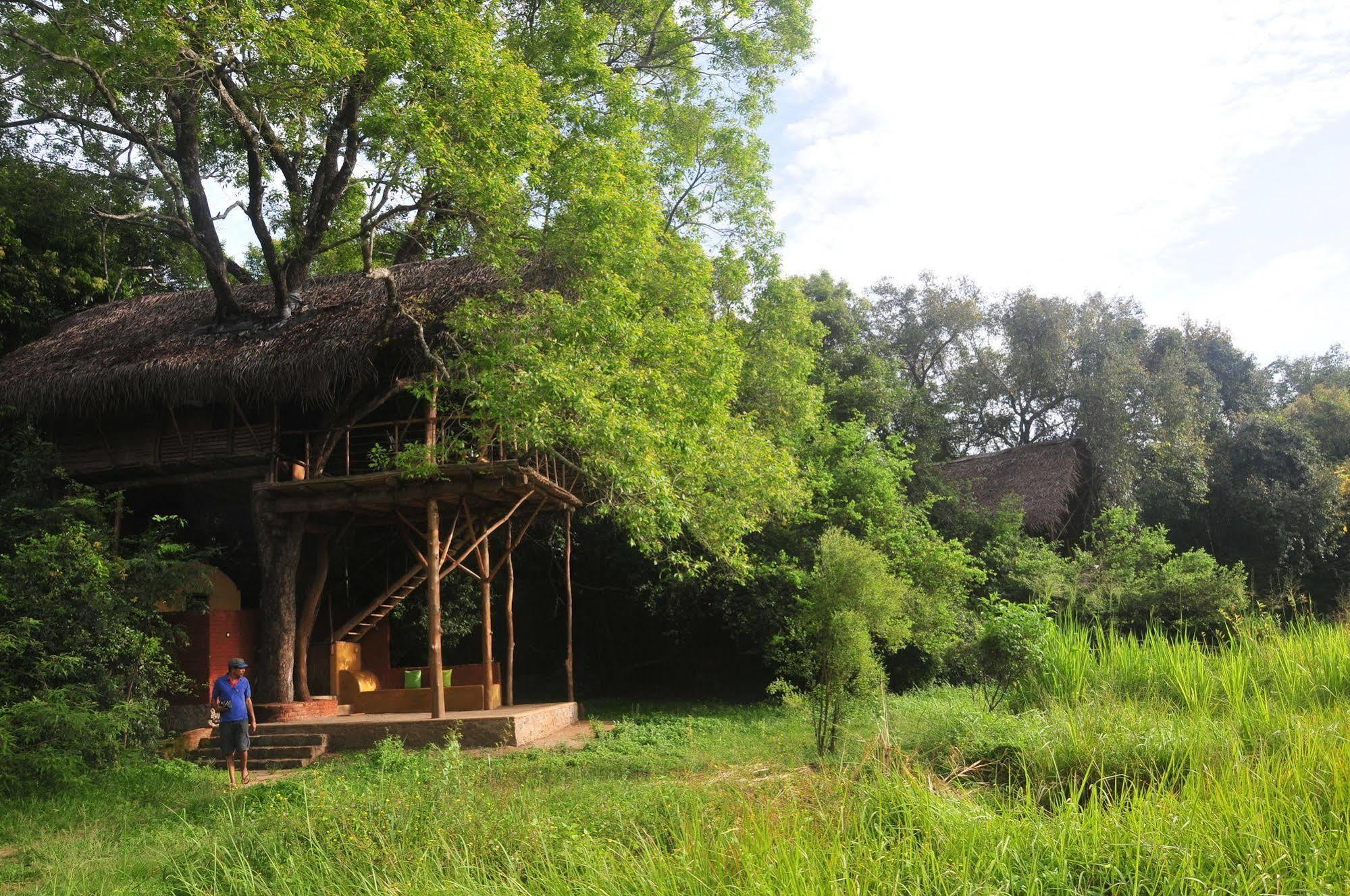 Back Of Beyond - Wild Haven Villa Szigirija Kültér fotó